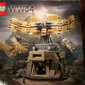 Lego WW84 Wonder Woman Vs cheetah